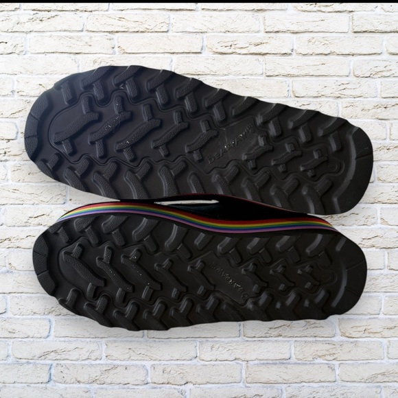 NWT Bearpaw RETRO ALICIA Women's Platform Boots with Rainbow Soles - Size 9 - Picture 6 of 10